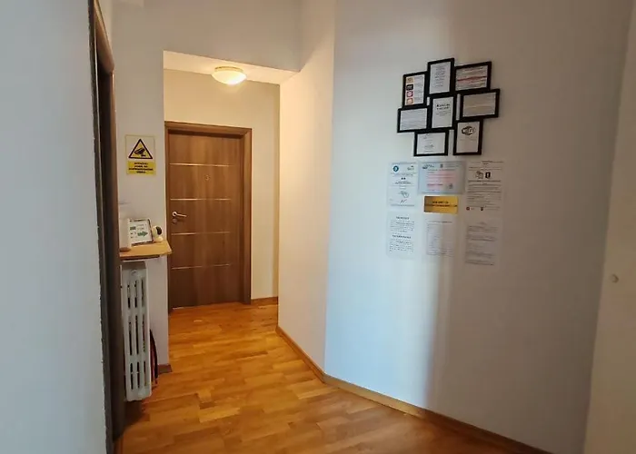 3 Budget Aparthotel 3*